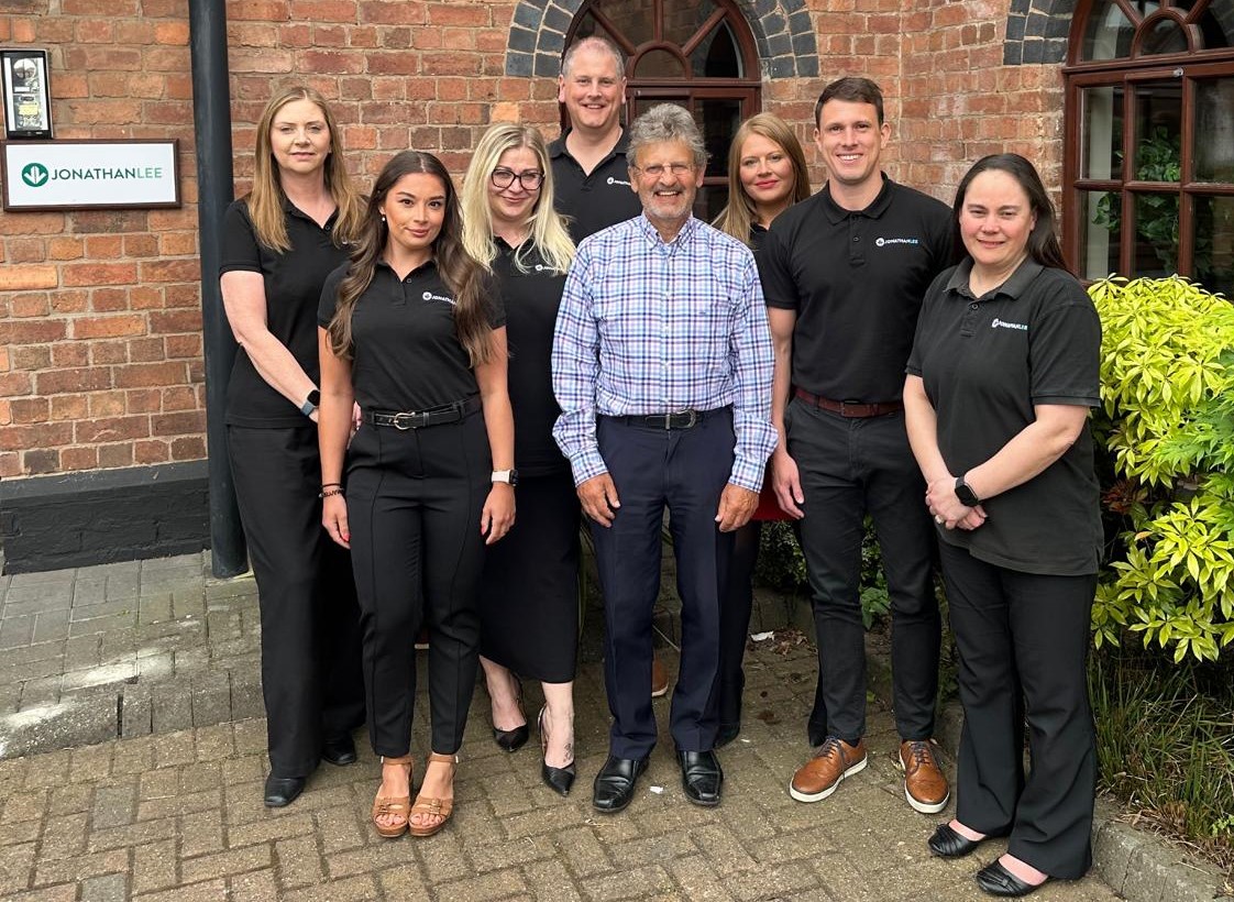 Jonathan Lee Contract Recruitment team